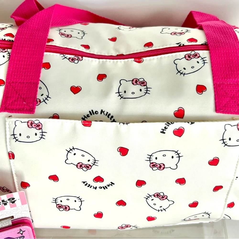 ❤️Hello Kitty Adorable 5-Piece Duffel Travel Bag Bundle! - Picture 2 of 12